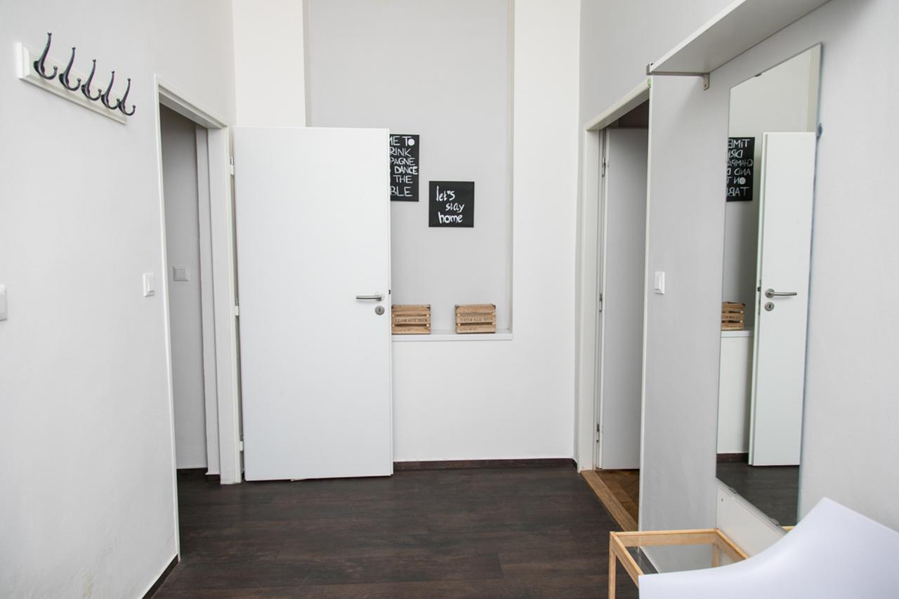 Welcome Apartments On Lublanska Prága Kültér fotó