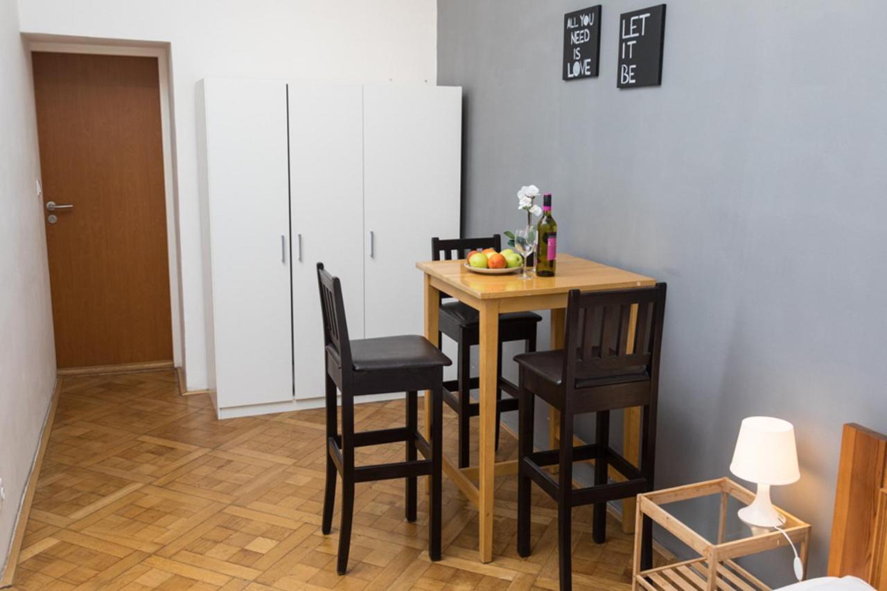 Welcome Apartments On Lublanska Prága Kültér fotó
