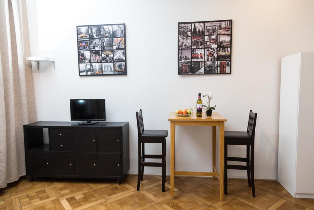 Welcome Apartments On Lublanska Prága Kültér fotó